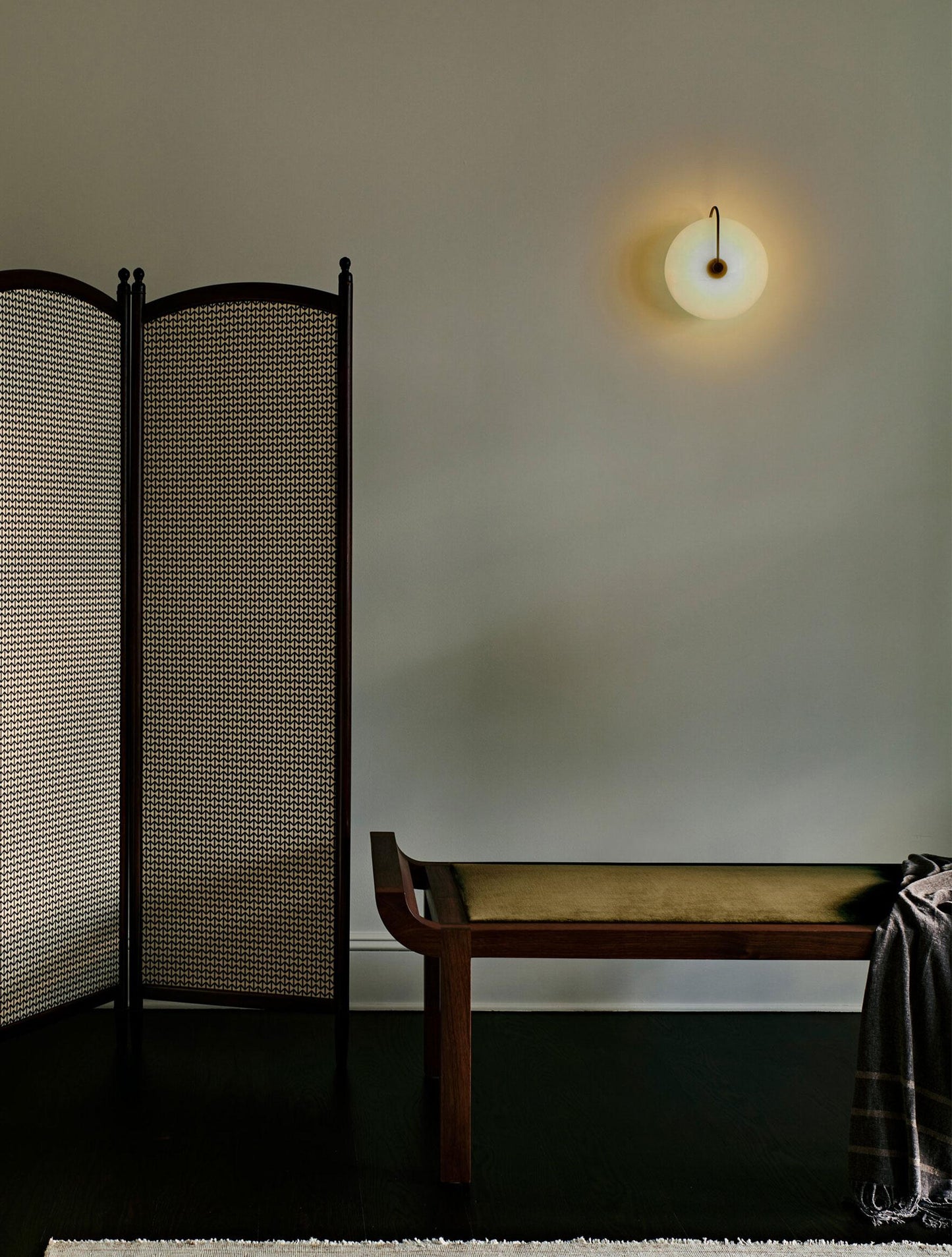 ADA Aperture Alabaster Wall Sconce | Wall Sconce Lighting | Wall Lights | Sconce Light | Sconces | Indoor Wall Sconce – Wishly 7